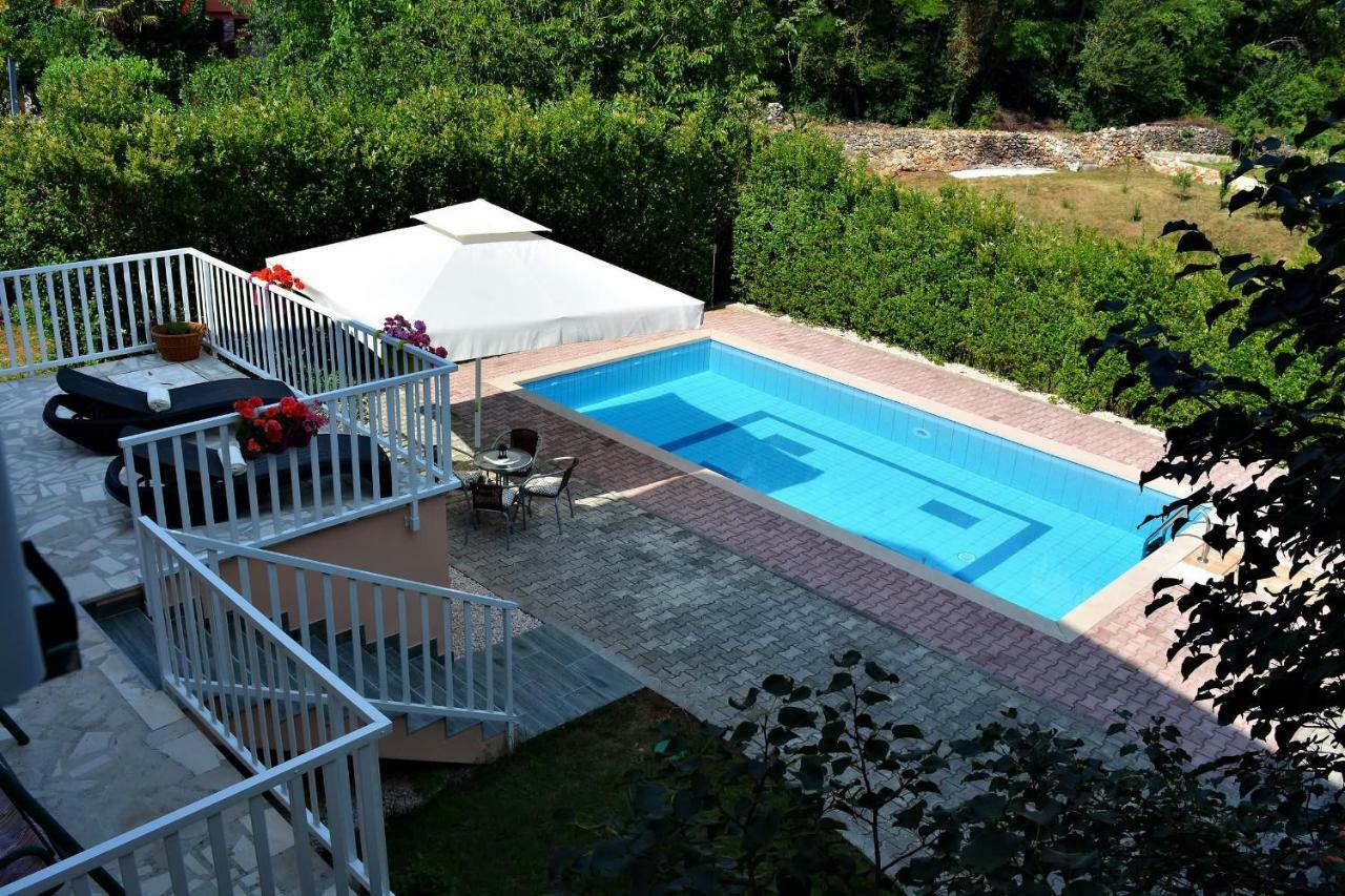 Villa Glorija Grubine Bagian luar foto