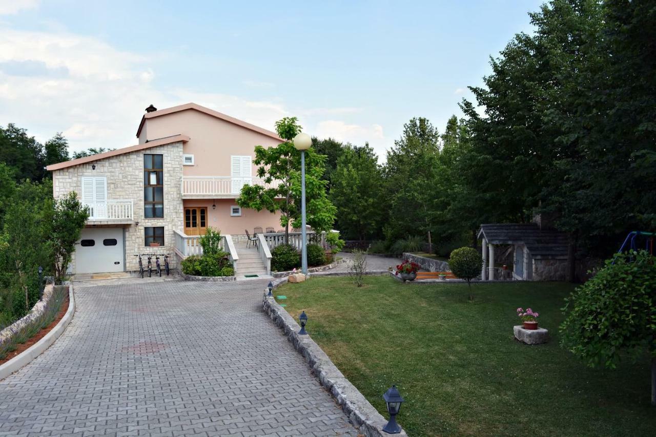 Villa Glorija Grubine Bagian luar foto